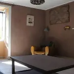 La Maison Des Trois Lacs